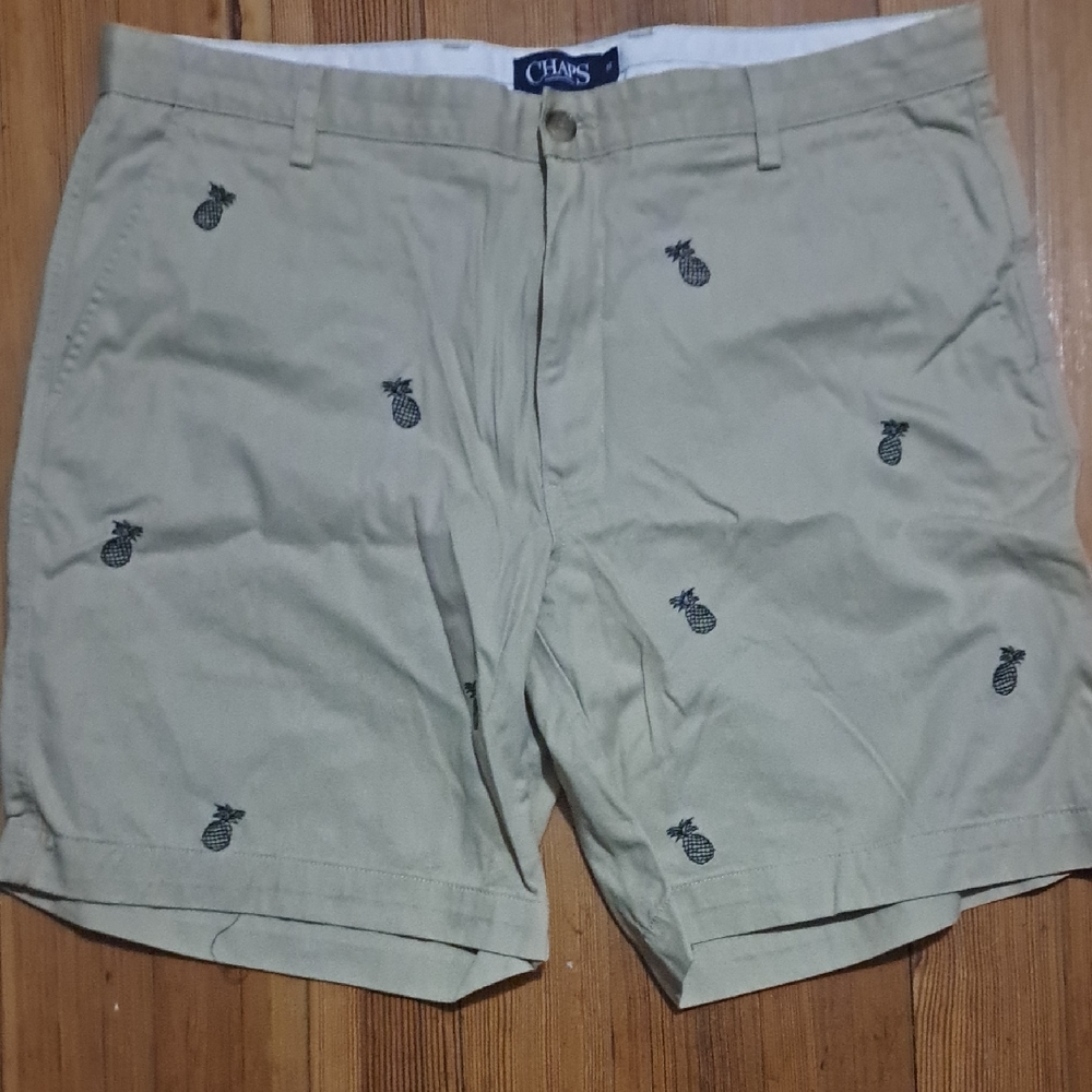 Chaps Tan Pineapple Embroidered Men's Shorts